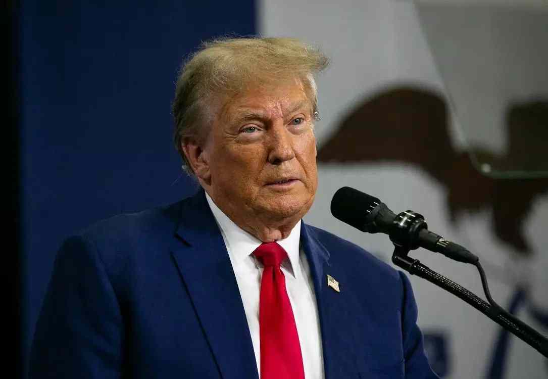 Trump will hold a closed-door fundraiser during the next Republican debate