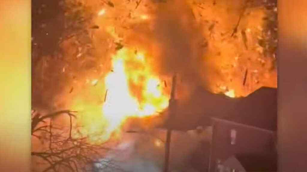 House explodes in Virginia where officers were trying to serve a search warrant
