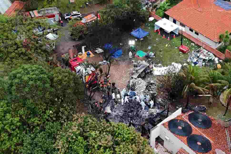 Authorities Start Removing Bodies From Brazil Plane Crash That Killed 62
