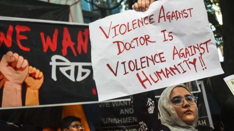 Midnight Protests in West Bengal: Women Demand Justice for Doctor's Rape & Murder
