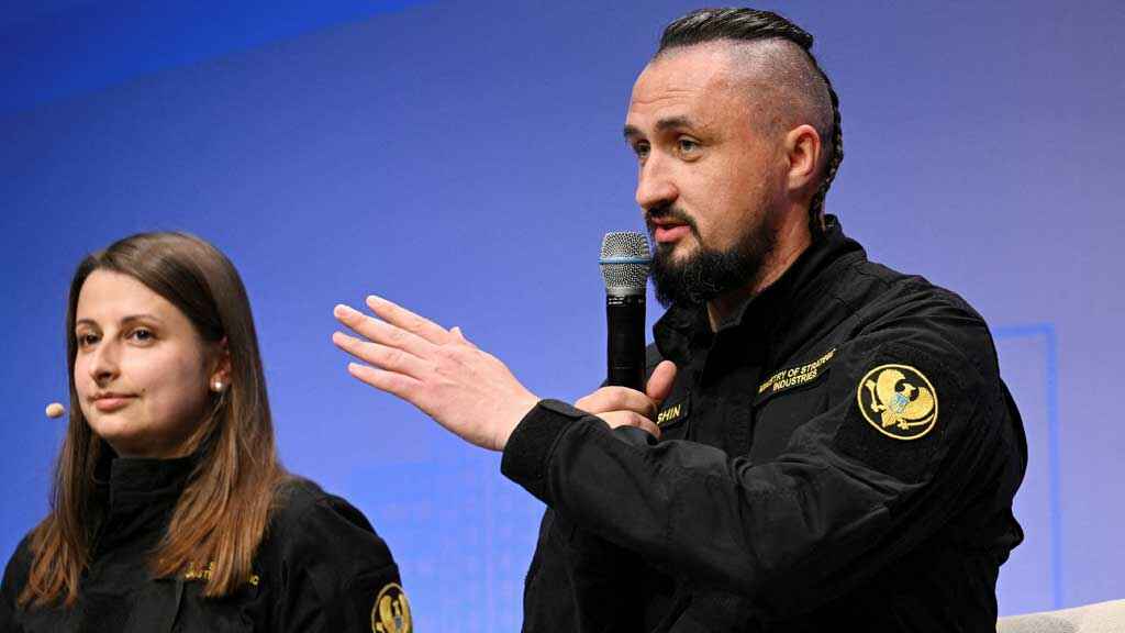 Zelenskiy Appoints Former Arms Minister Oleksandr Kamyshin as New Adviser