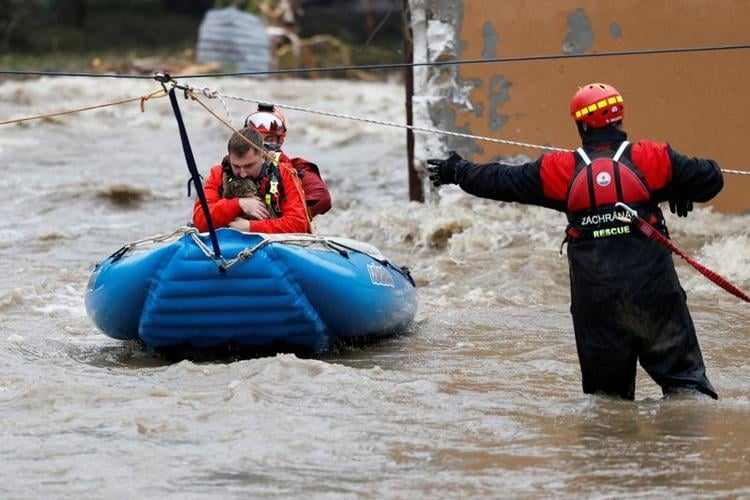 At Least 10 Dead as More Rivers Overflow in Central European Floods