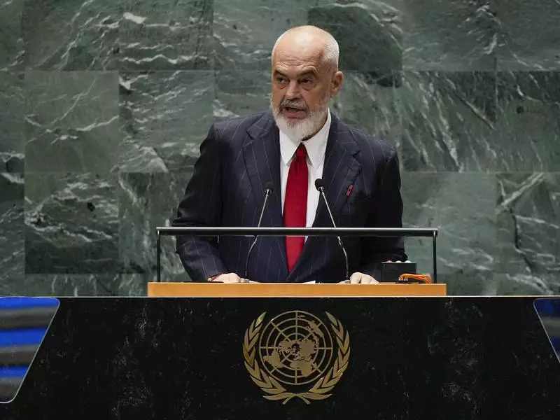 Albanian PM Proposes a 'Muslim Vatican' in Tirana