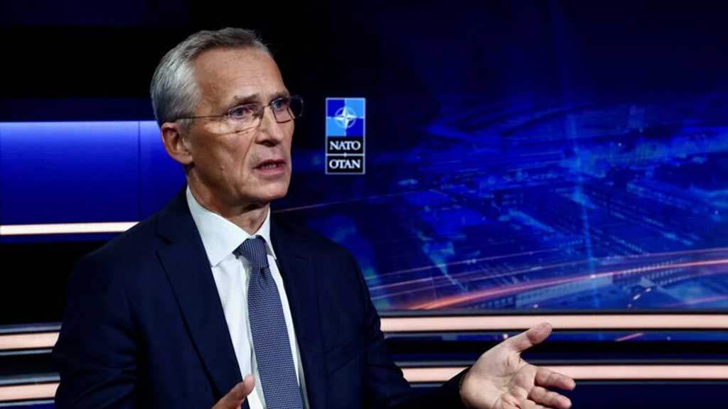 Putin's Nuclear Talk Shouldn’t Stop NATO Support for Ukraine, Stoltenberg Says